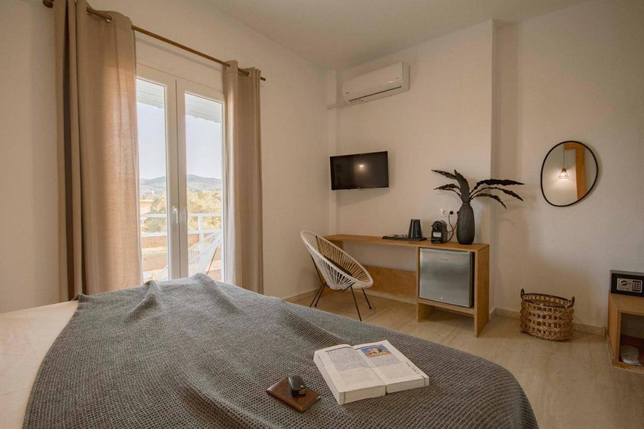 Olive Grove Suites Boutique Hotel Moraitika Exteriör bild