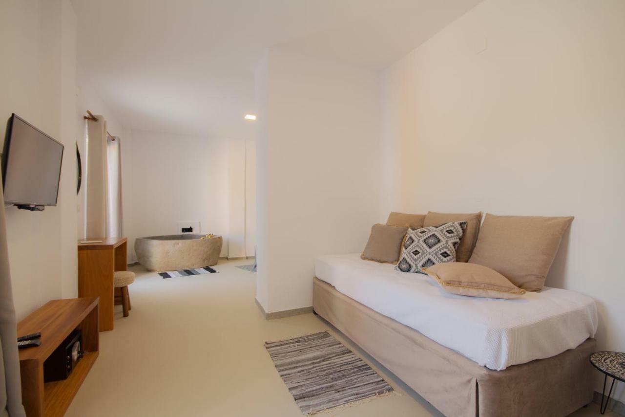 Olive Grove Suites Boutique Hotel Moraitika Exteriör bild